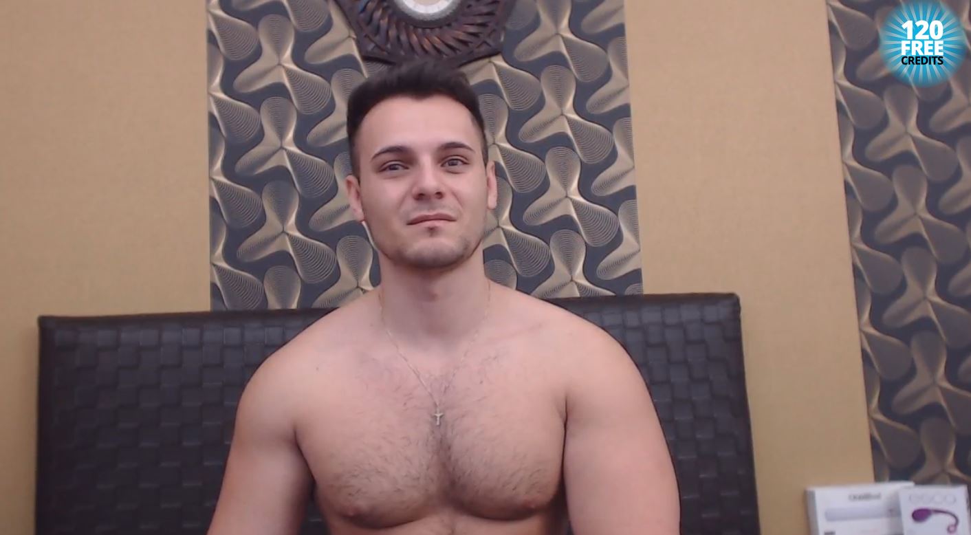 Strong young man streaming live in HD on HunkPrivates